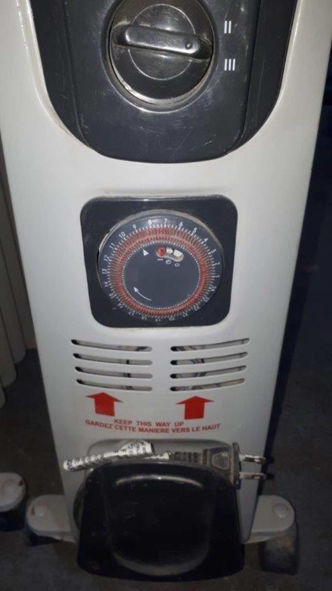 LOT: (2) 110 V. Electric Heater (see photos for details) - Image 2 of 4