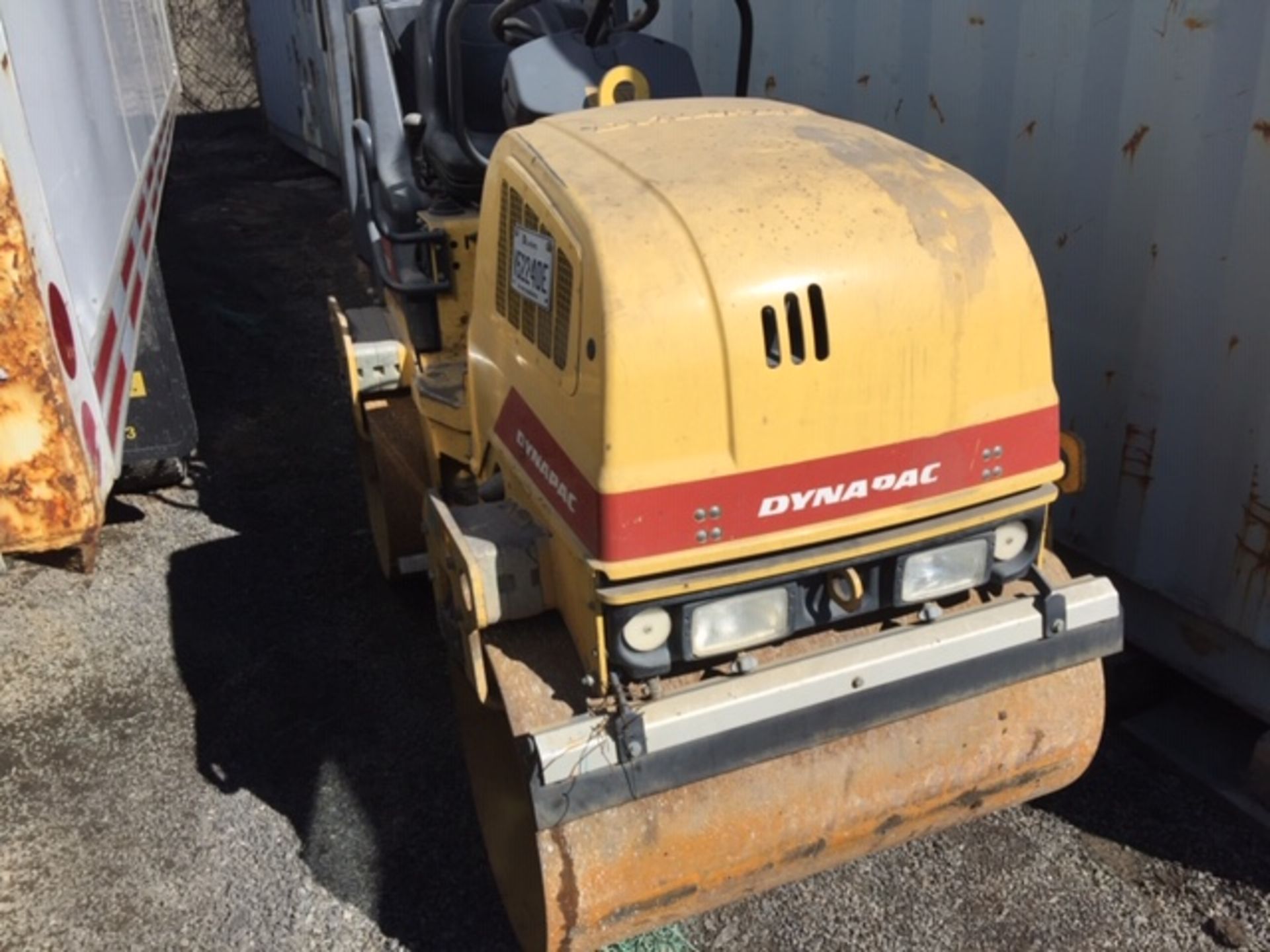 DYNAPAC Roller/Compactor, mod: CC10000, 2010 (see photos for details) - Image 2 of 7