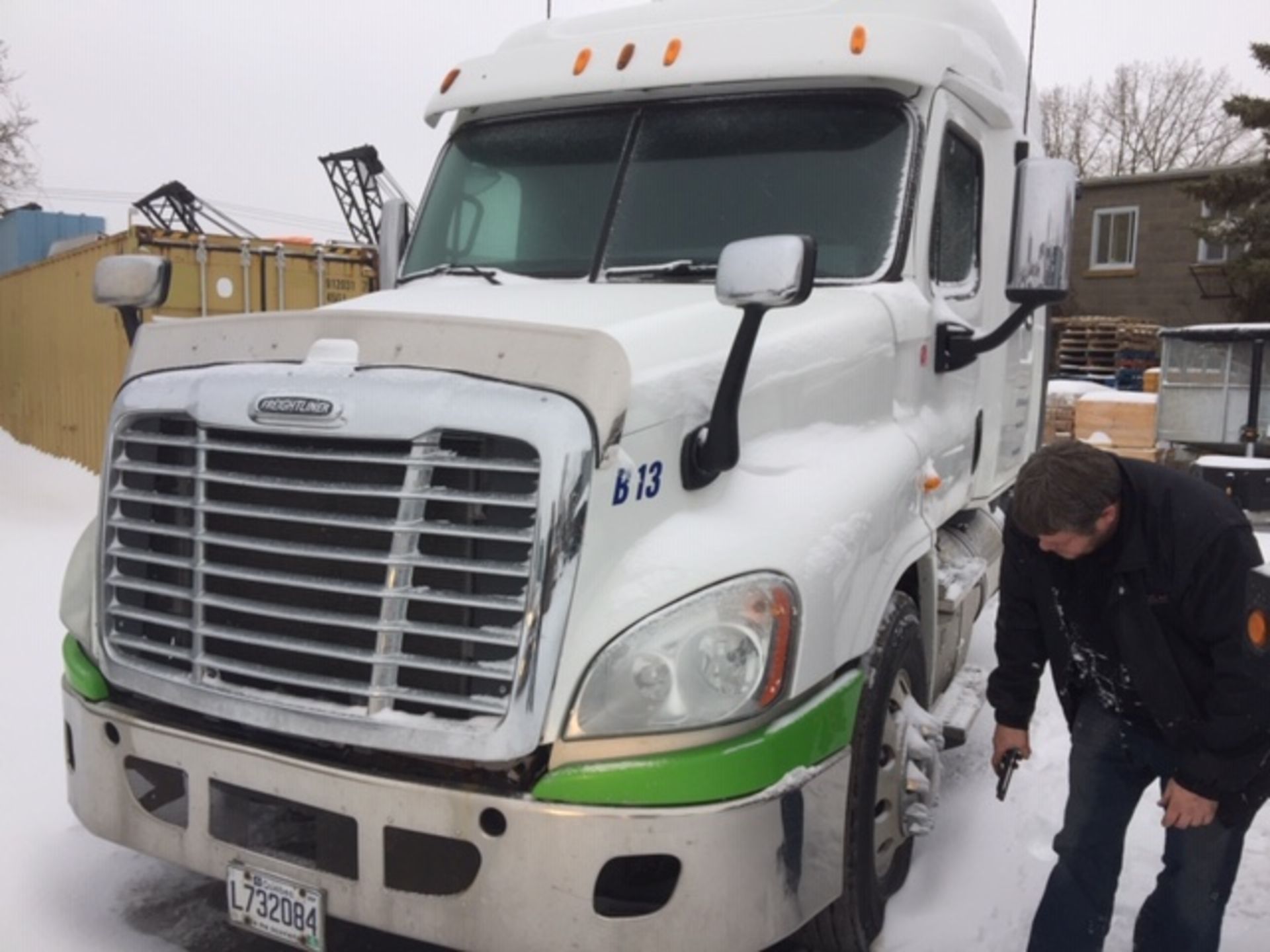 FREIGHTLINER Truck, CASCADIA , 2013, 889,953 km, sn: 1FUJGLBG6DLBY3528