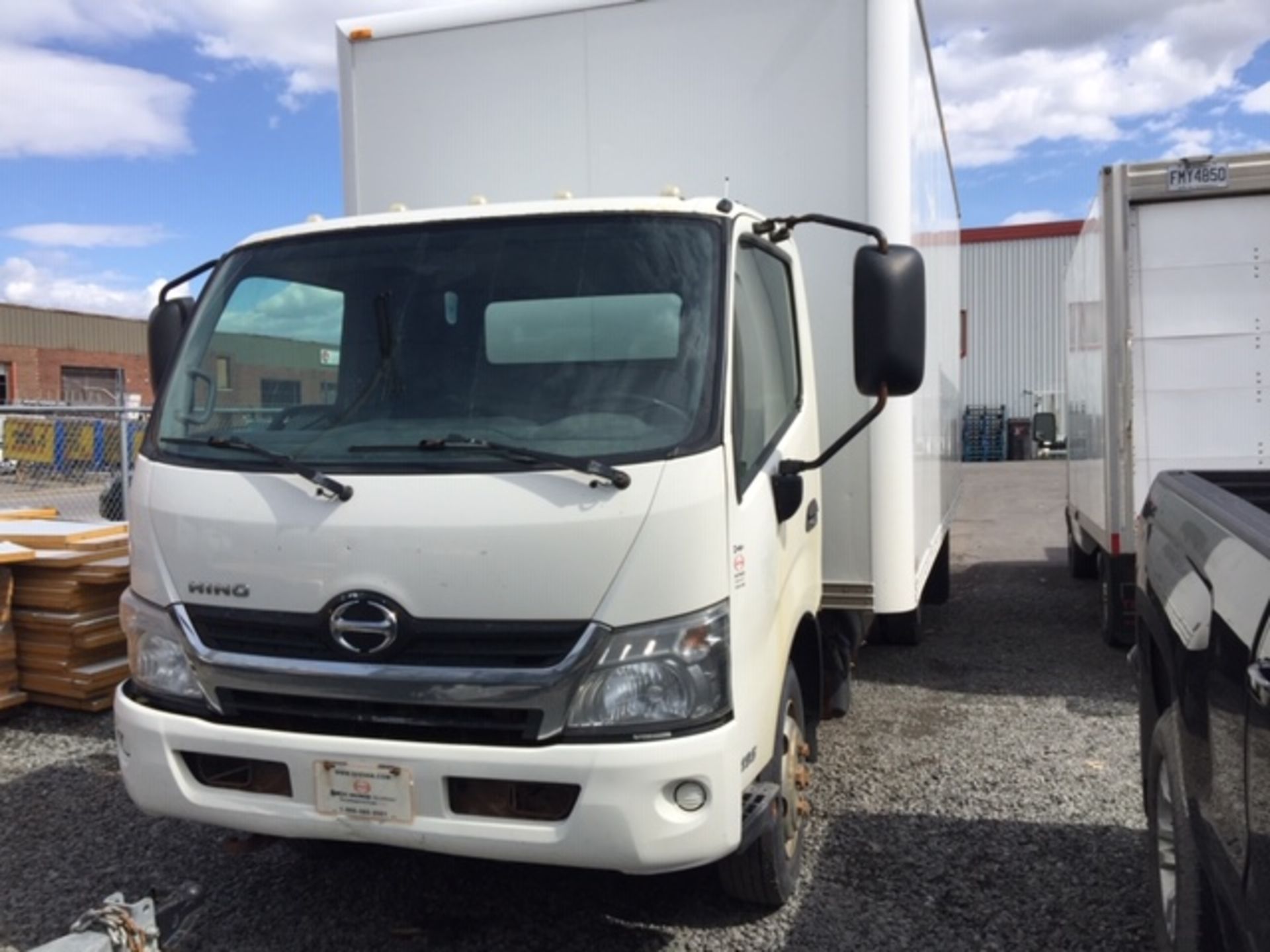 HINO Truck mod: 195, 2013, sn: JHHSDL2H0DK001528, (see photos for details)