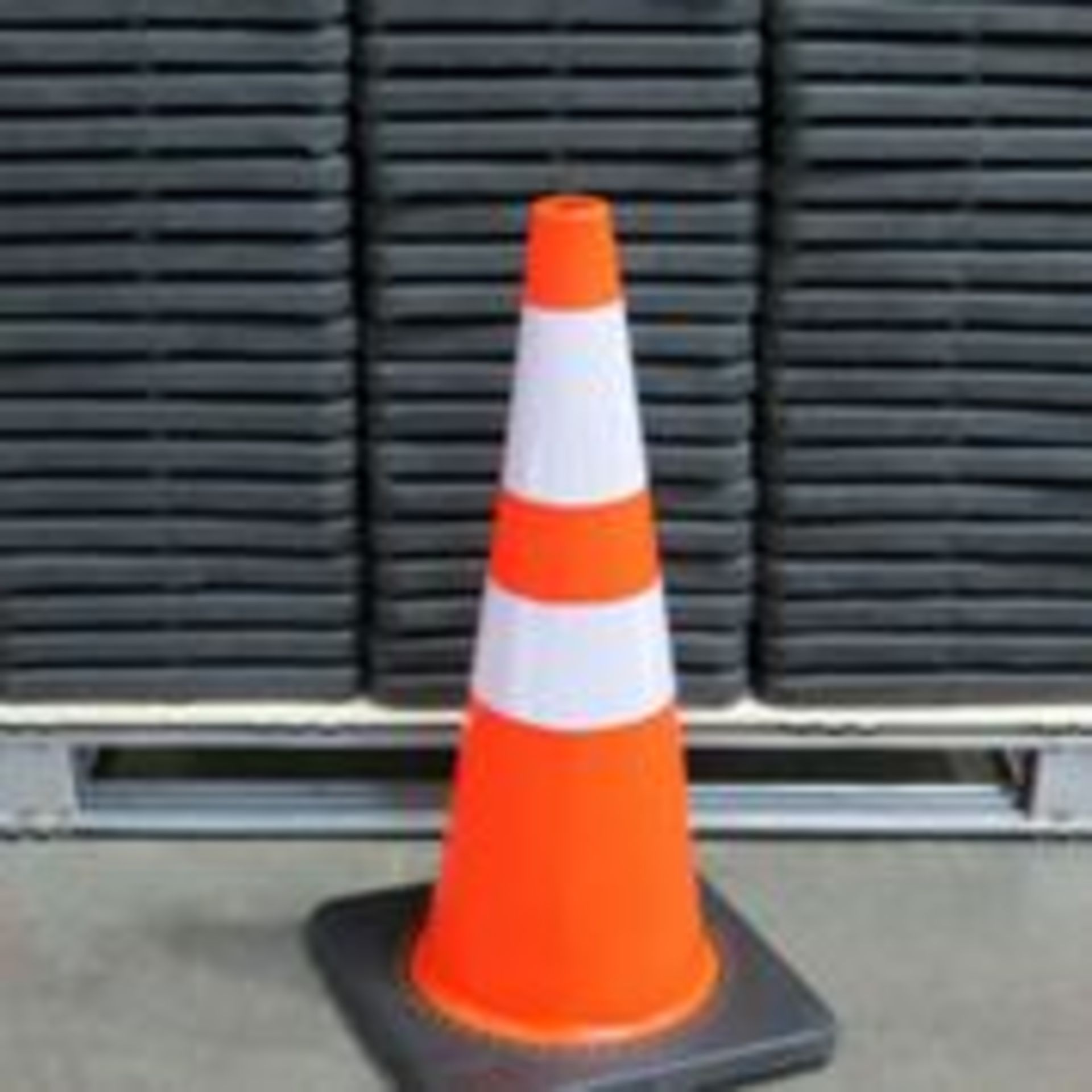 LOT: (10) UNUSED 2019 Safety Highway Cones