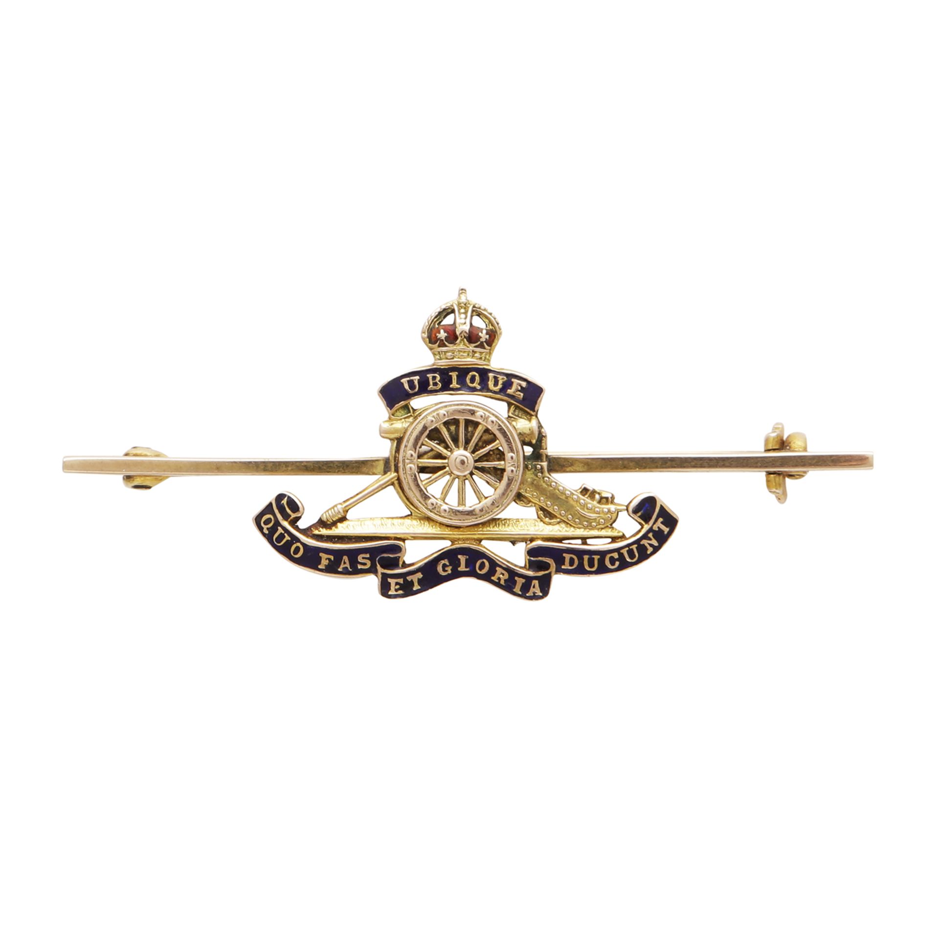 AN ANTIQUE ENAMELLED ROYAL ARTILLERY BROOCH / BADGE in high carat yellow gold, the regimental design