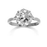 AN ANTIQUE 3.10 CARAT SOLITAIRE DIAMOND ENGAGEMENT RING in platinum or white gold, set with a single