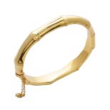 A CHINESE BAMBOO BANGLE in yellow gold, the body formed of bamboo style links, inner diameter 5.8cm,