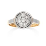 AN ART DECO DIAMOND RING in yellow gold, set with eight round cut diamonds in cluster form,