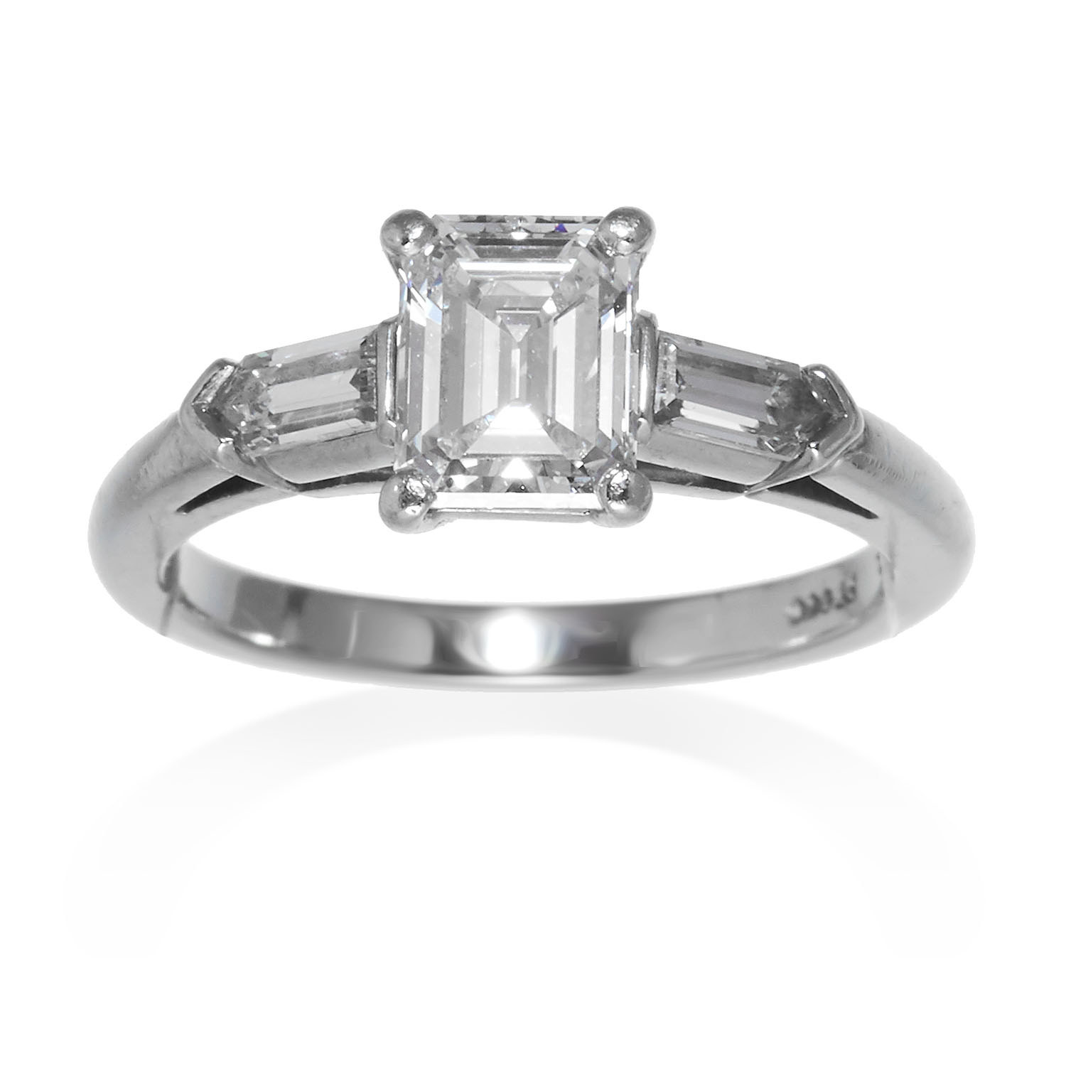 A 1.03CT DIAMOND SOLITAIRE ENGAGEMENT RING, TIFFANY & CO in platinum, set with a central emerald cut