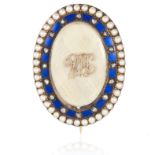 AN ANTIQUE PEARL, DIAMOND HAIRWORK AND ENAMEL MOURNING BROOCH in high carat yellow gold, oval