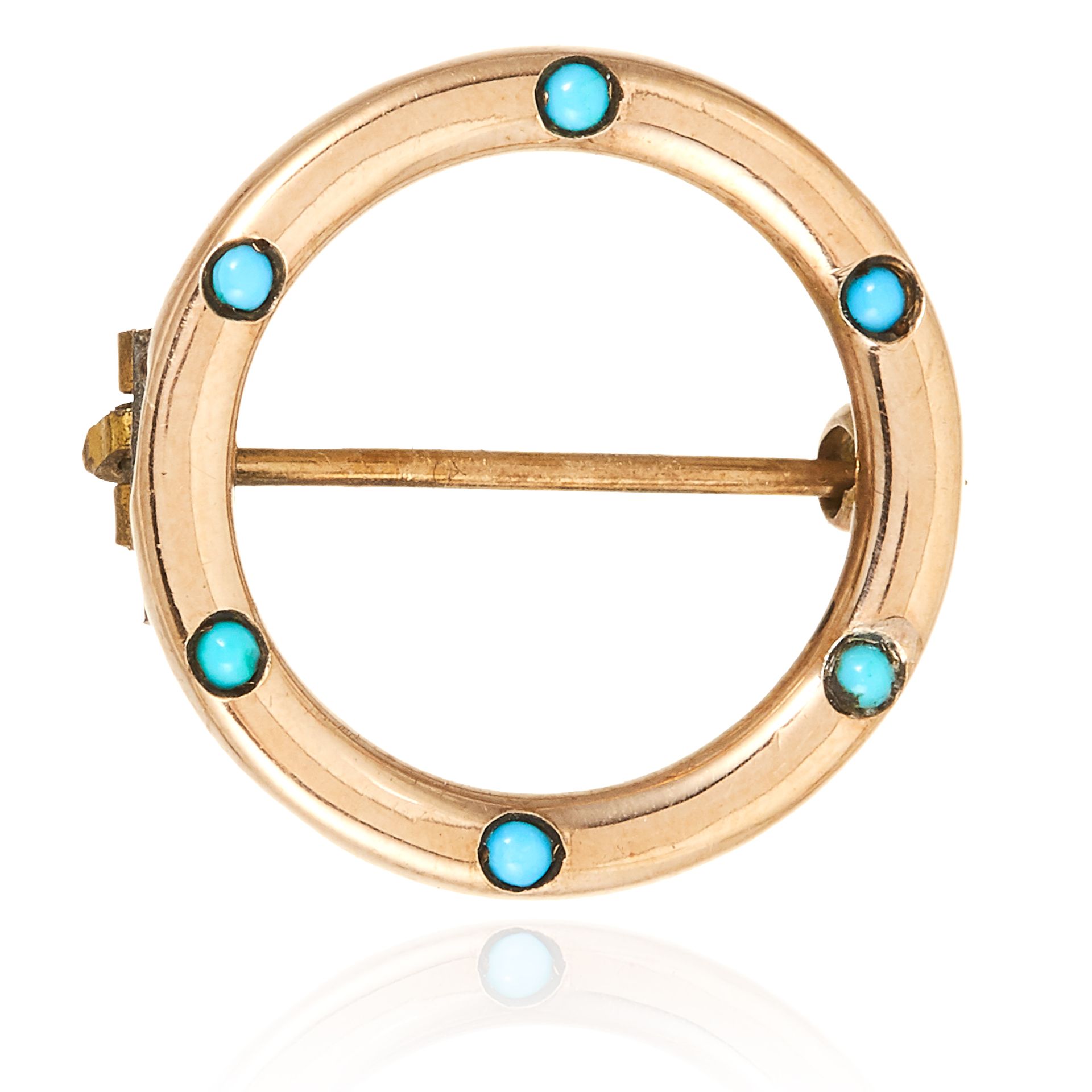 A TURQUOISE BROOCH / PENDANT in 9ct yellow gold, the circular face is jewelled with six turquoise