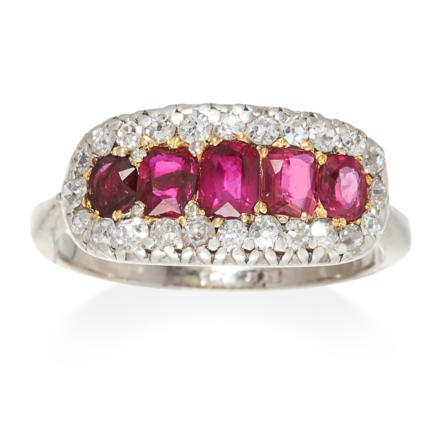 AN ANTIQUE RUBY AND DIAMOND RING in 18ct yellow gold and platinum, set with a row of five