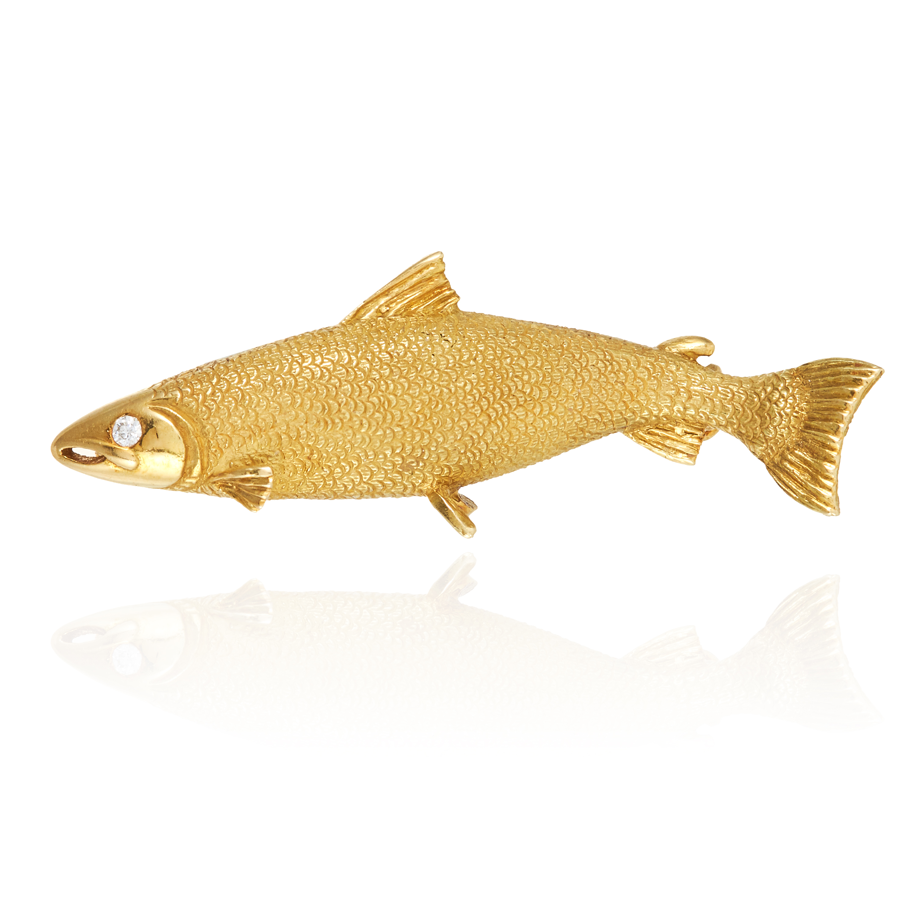 A NOVELTY DIAMOND FISH BROOCH in 18ct yellow gold, designed as a trout, jewelled with a round cut