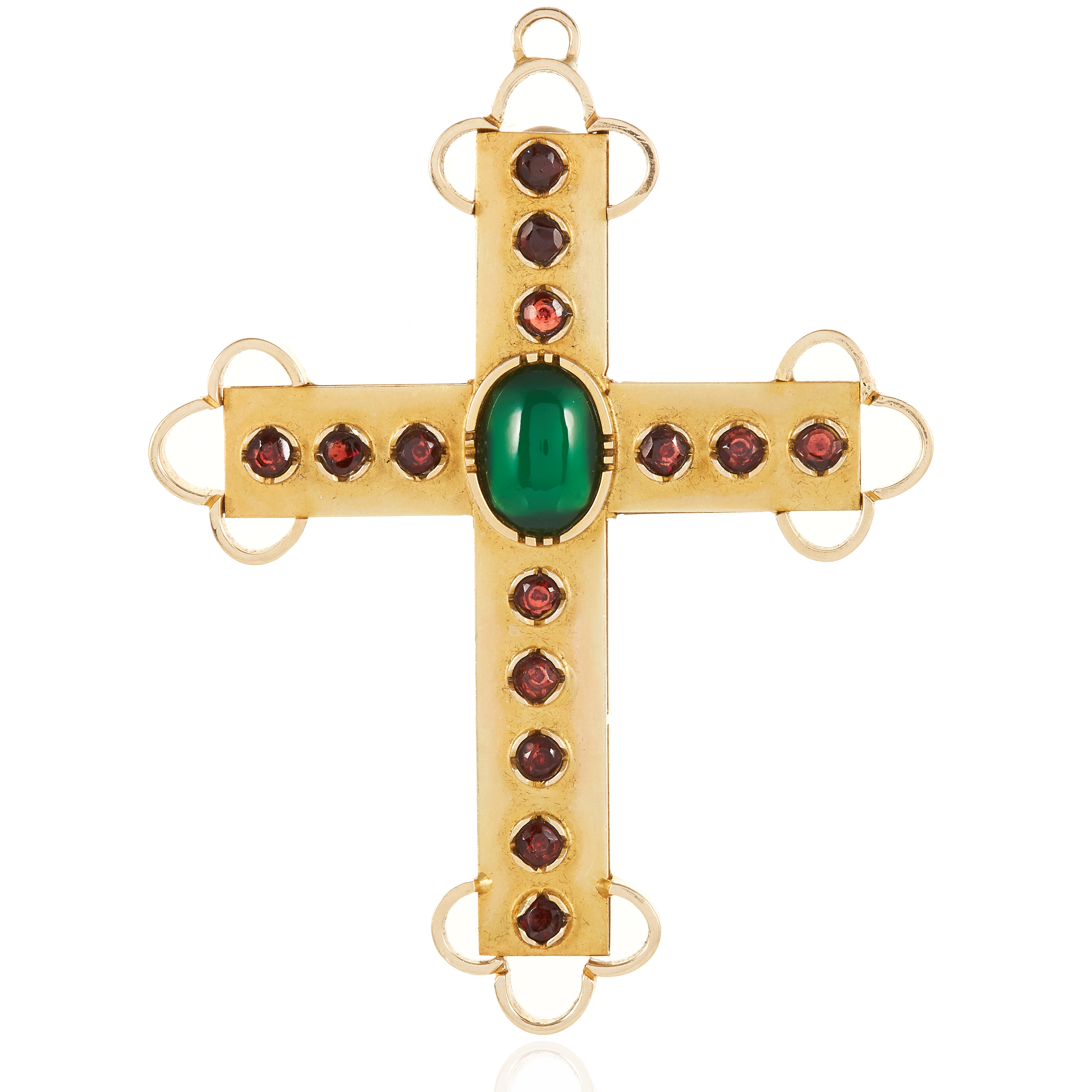 AN ANTIQUE GARNET AND CHRYSOPRASE CROSS PENDANT in yellow gold, set with an oval cabochon