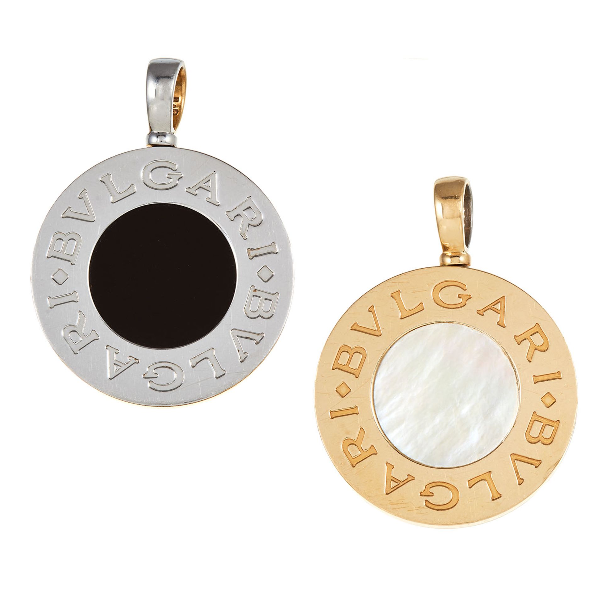 A MOTHER OF PEARL AND ONYX PENDANT, BULGARI in 18ct yellow and white gold, the circular body with