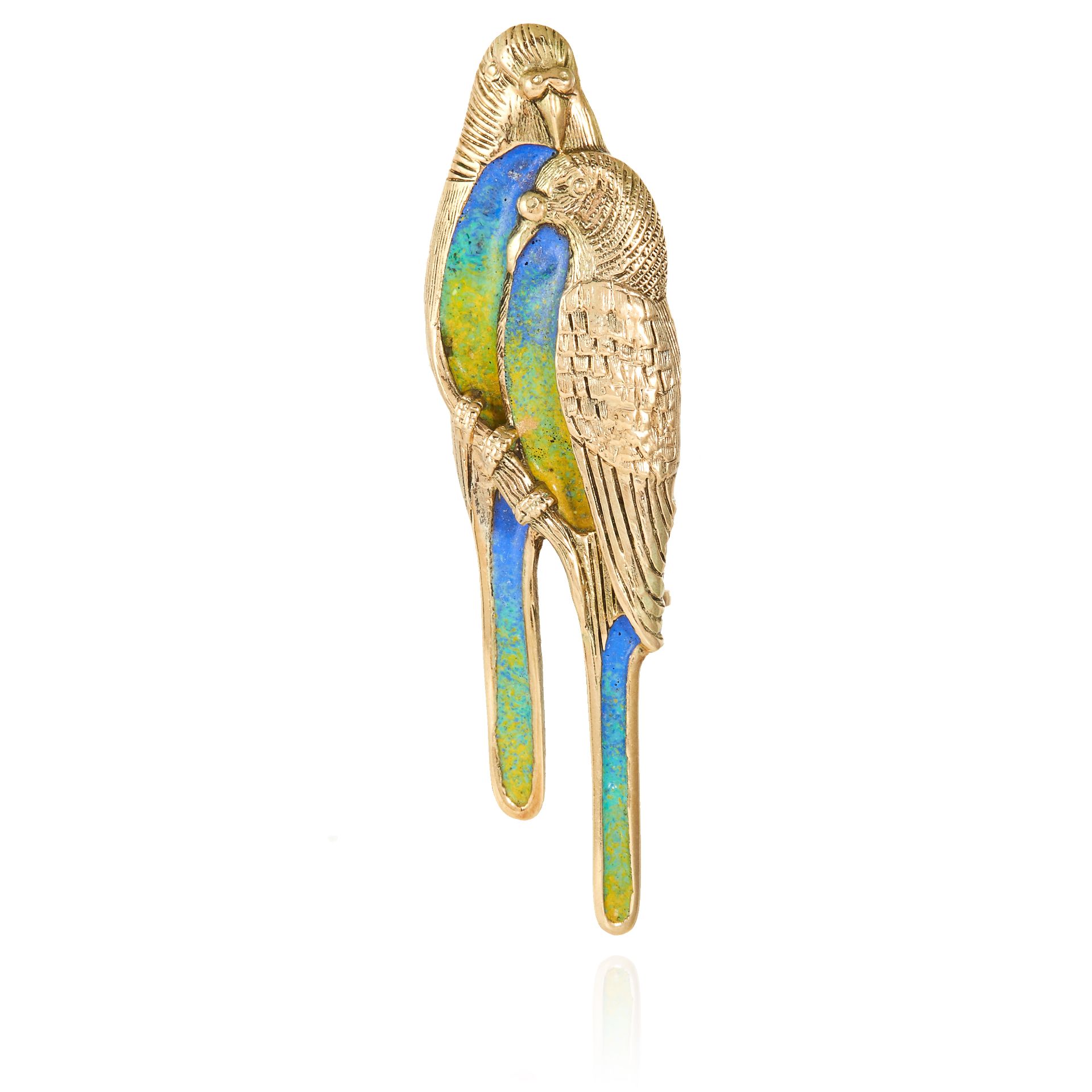 AN ENAMEL BIRD BROOCH designed as two parakeets with enamelled bodies and tails, unmarked, 6cm, 8.
