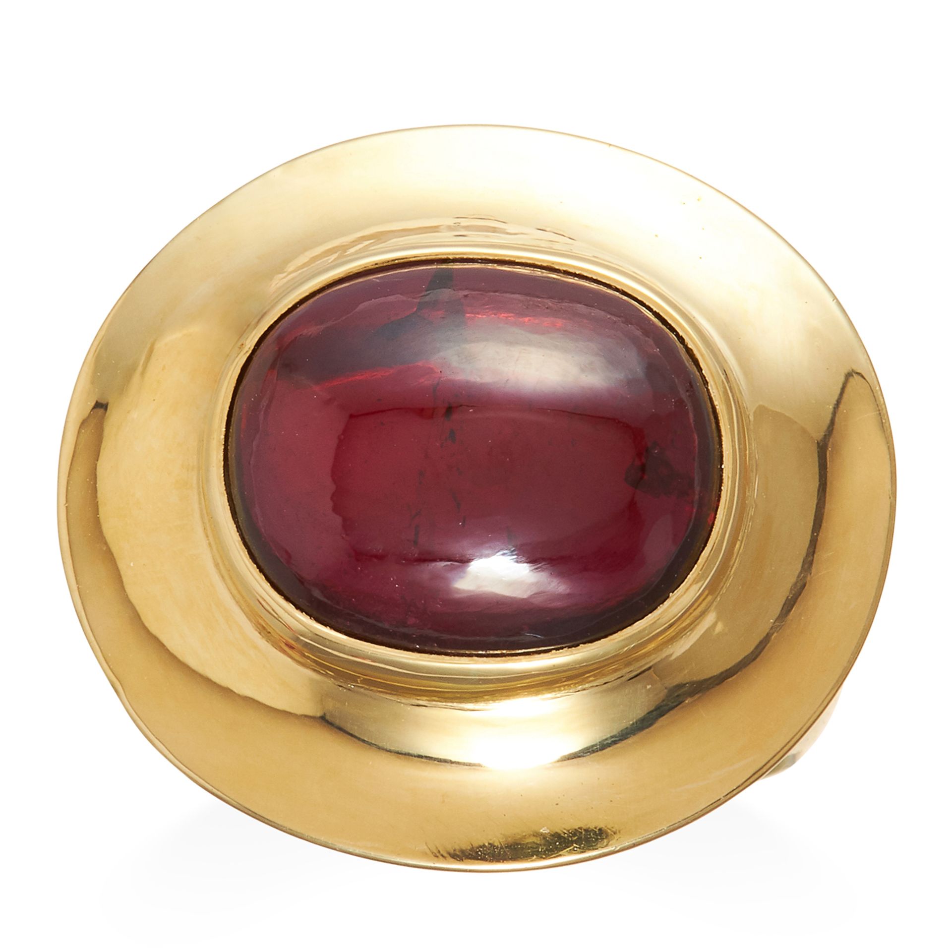 A GARNET RING in 18ct yellow gold, 10.43 carat oval cabochon garnet to a plain surround, stamped