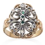 AN ANTIQUE DIAMOND RING, EARLY 19TH CENTURY jewelled with diamonds and green gems, unmarked, size