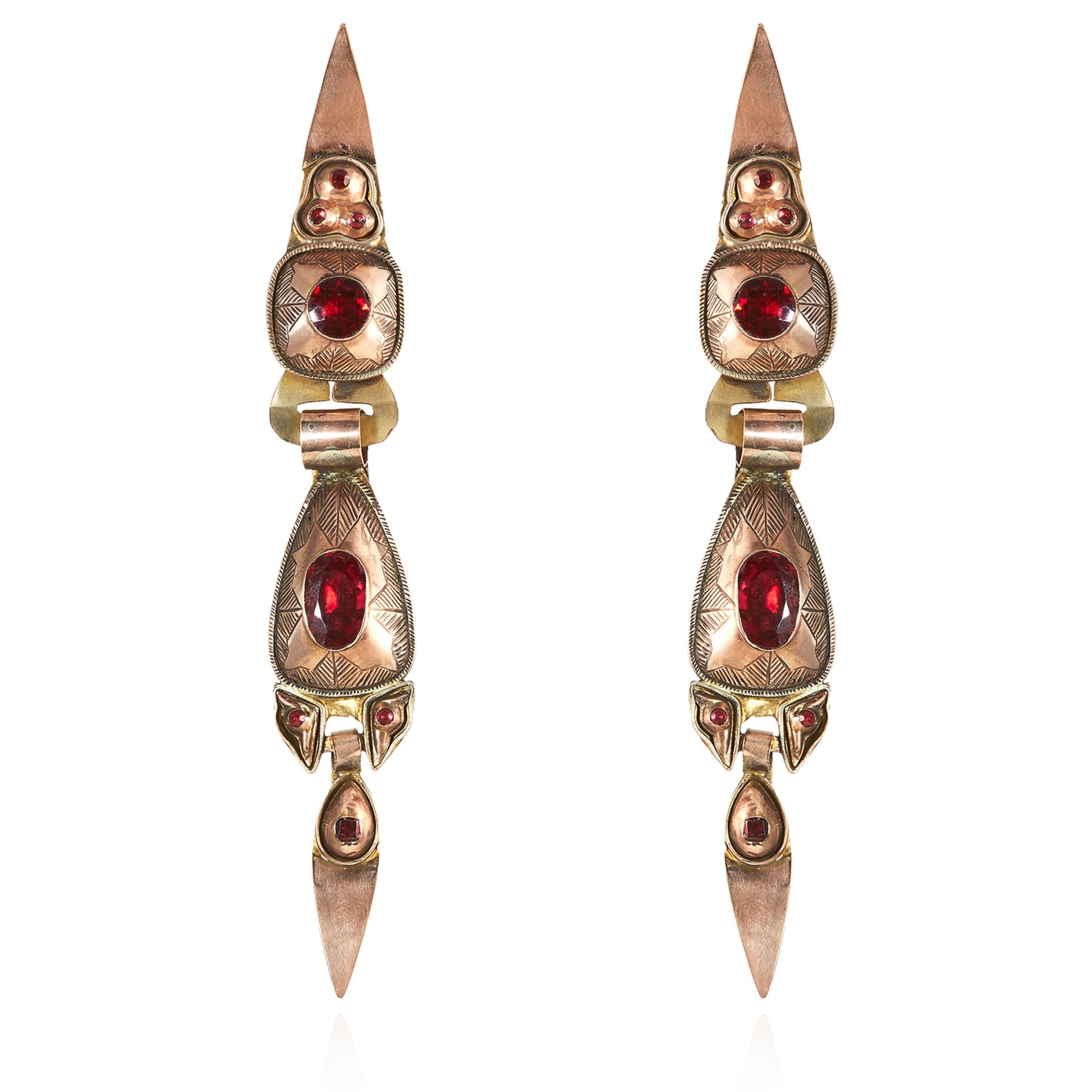 A PAIR OF ANTIQUE CATALAN HESSONITE GARNET EARRINGS, SPANISH EARLY 19TH CENTURY in high carat yellow