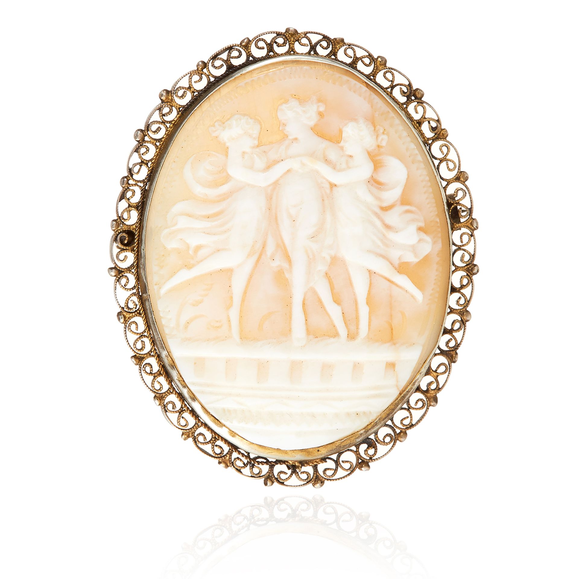 TWO ANTIQUE CARVED CAMEO BROOCHES the smaller mounted in gold the larger in silver, 4.8cm and 3.6cm, - Bild 2 aus 2