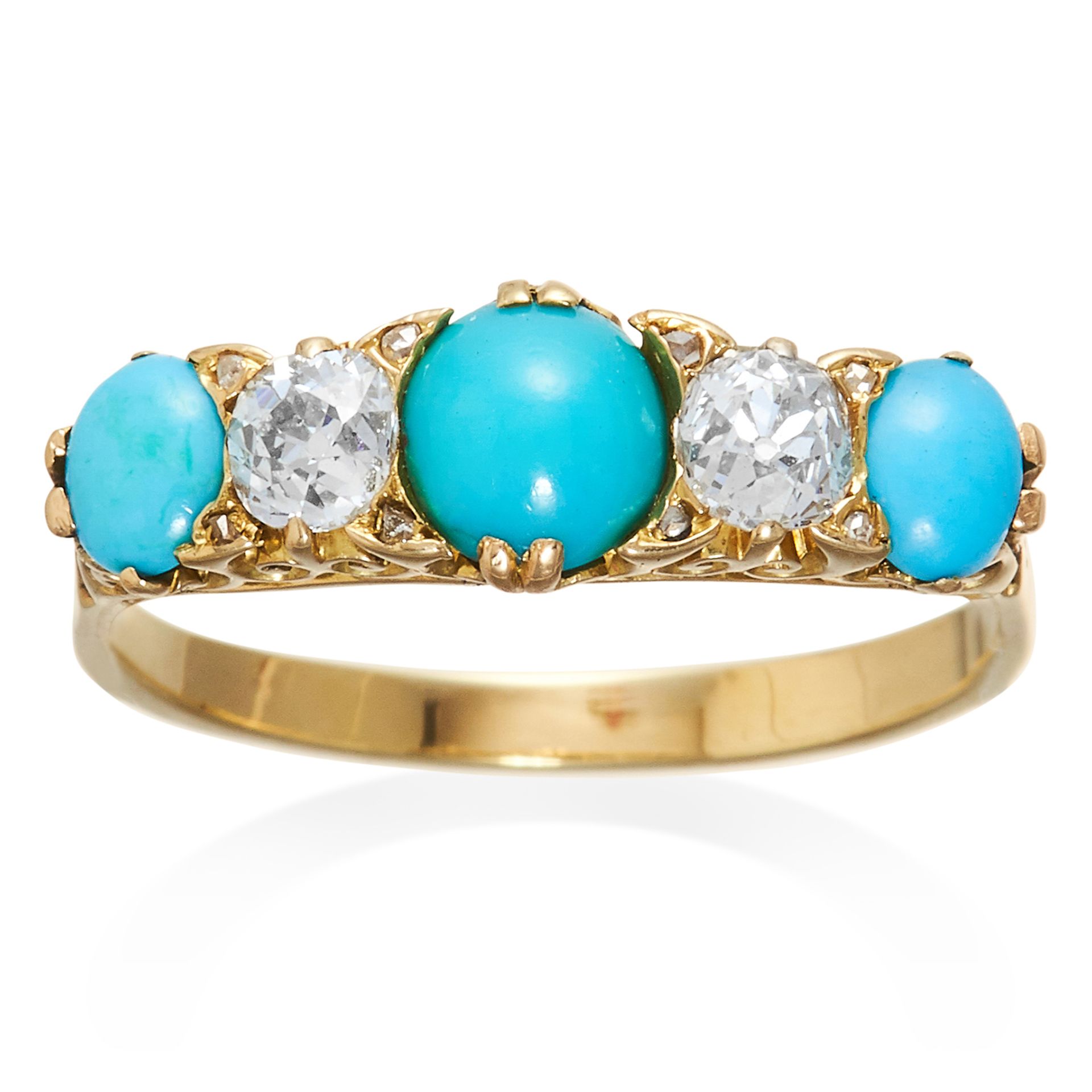 AN ANTIQUE TURQUOISE AND DIAMOND RING in high carat yellow gold, set with alternating turquoise