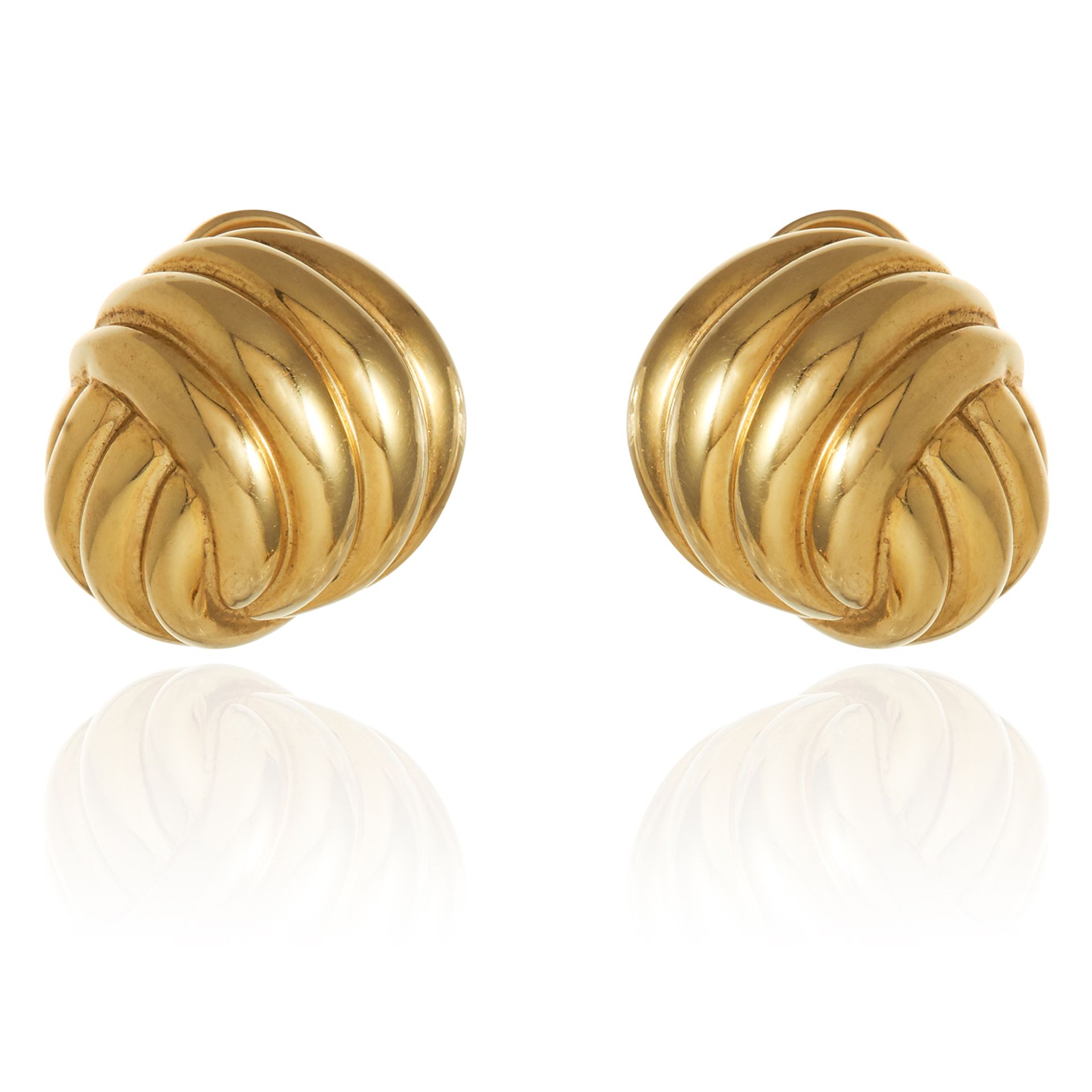 A PAIR OF VINTAGE GOLD EARRINGS in 18ct yellow gold, in circular scrolling form, stamped 18K, 15.