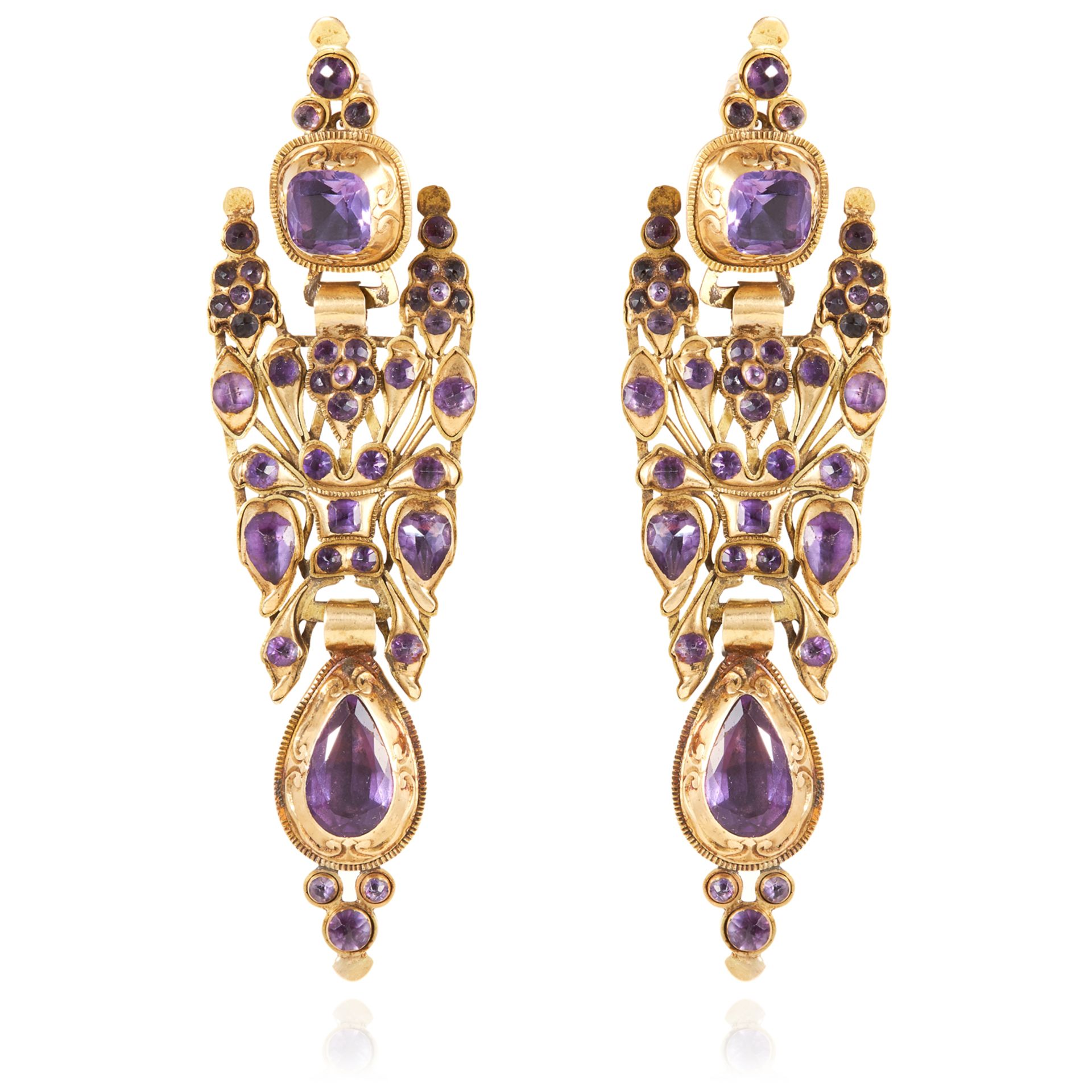 A PAIR OF SPANISH AMETHYST EARRINGS, CATALAN CIRCA 1800 in high carat yellow gold, the articulated