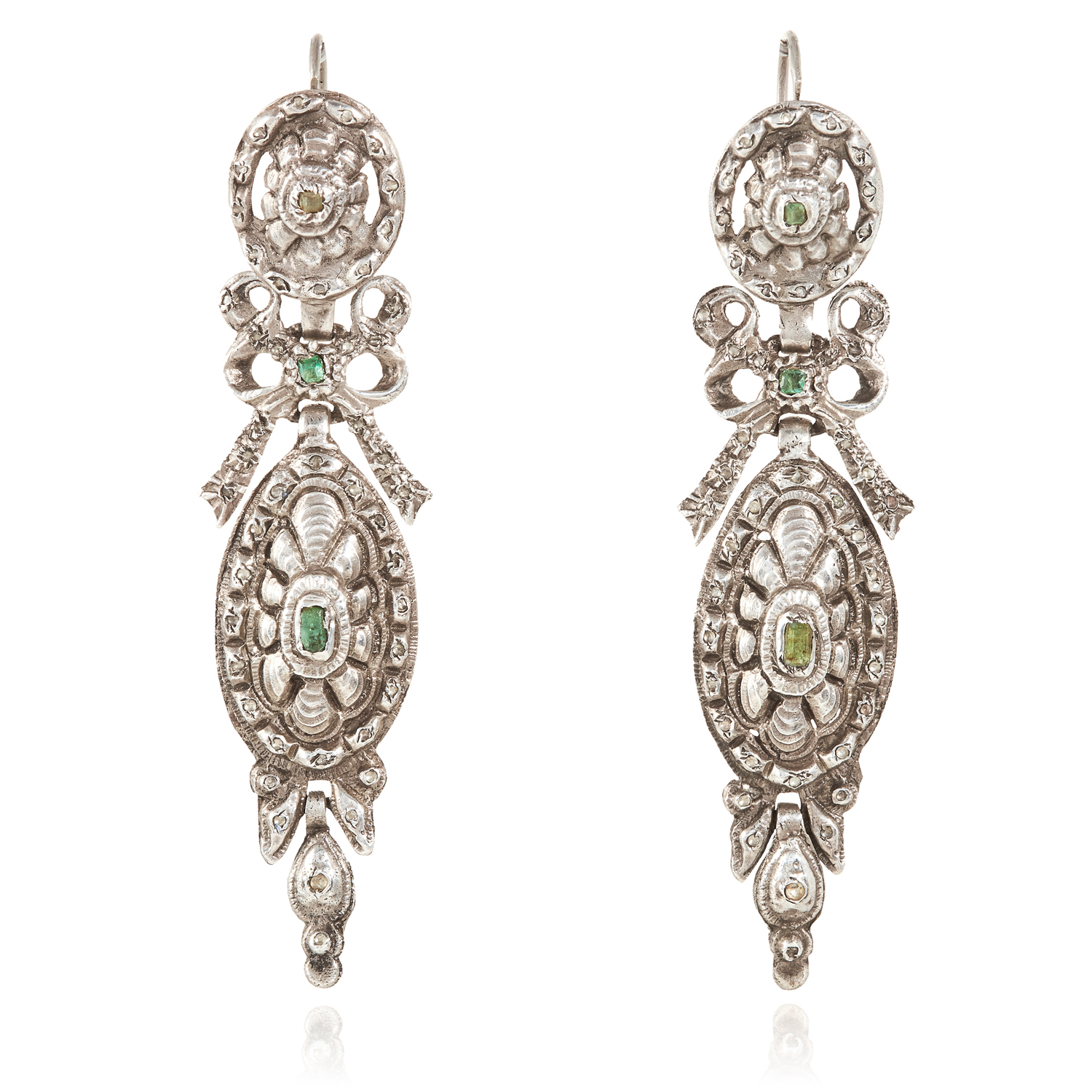 A PAIR OF SPANISH EMERALD AND DIAMOND EARRINGS, CATALAN 17TH/18TH CENTURY in silver, the articulated