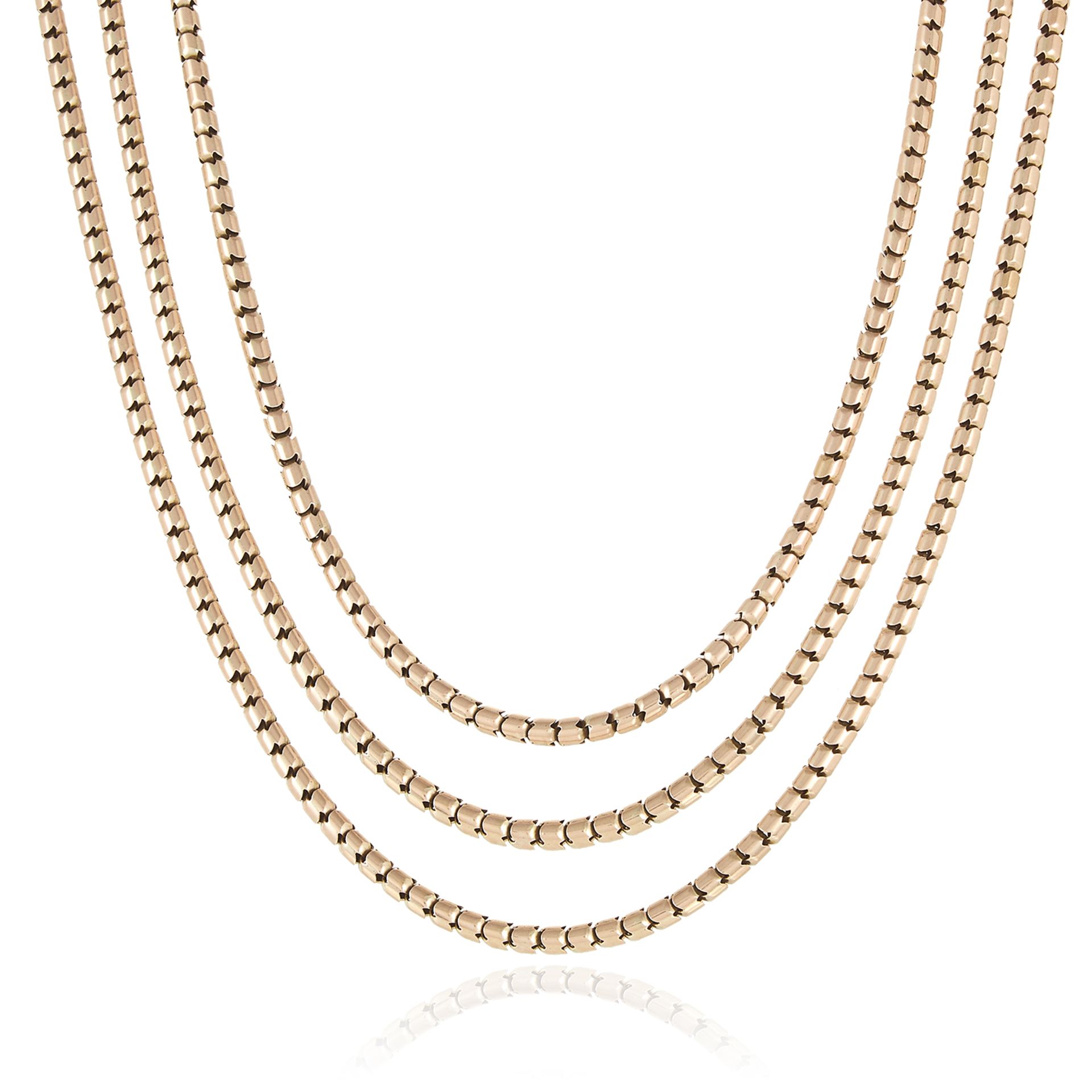 A GOLD FANCY LINK WATCH CHAIN in yellow gold, 80cm, 47.3g.