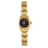 A LADIES 'OYSTER PERPETUAL' WRISTWATCH, ROLEX, CIRCA 1970 in 18ct yellow gold, with black dial,