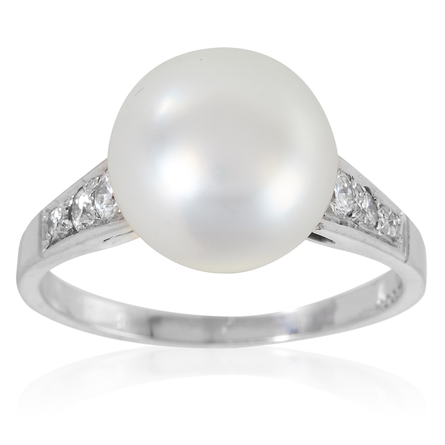 A PEARL AND DIAMOND DRESS RING in 18ct white gold, set with a pearl approximately 11mm in diameter