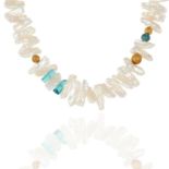 A PEARL AND TOURMALINE NECKLACE, SCHOEFFEL in 18ct yellow gold, comprising a row of elongated