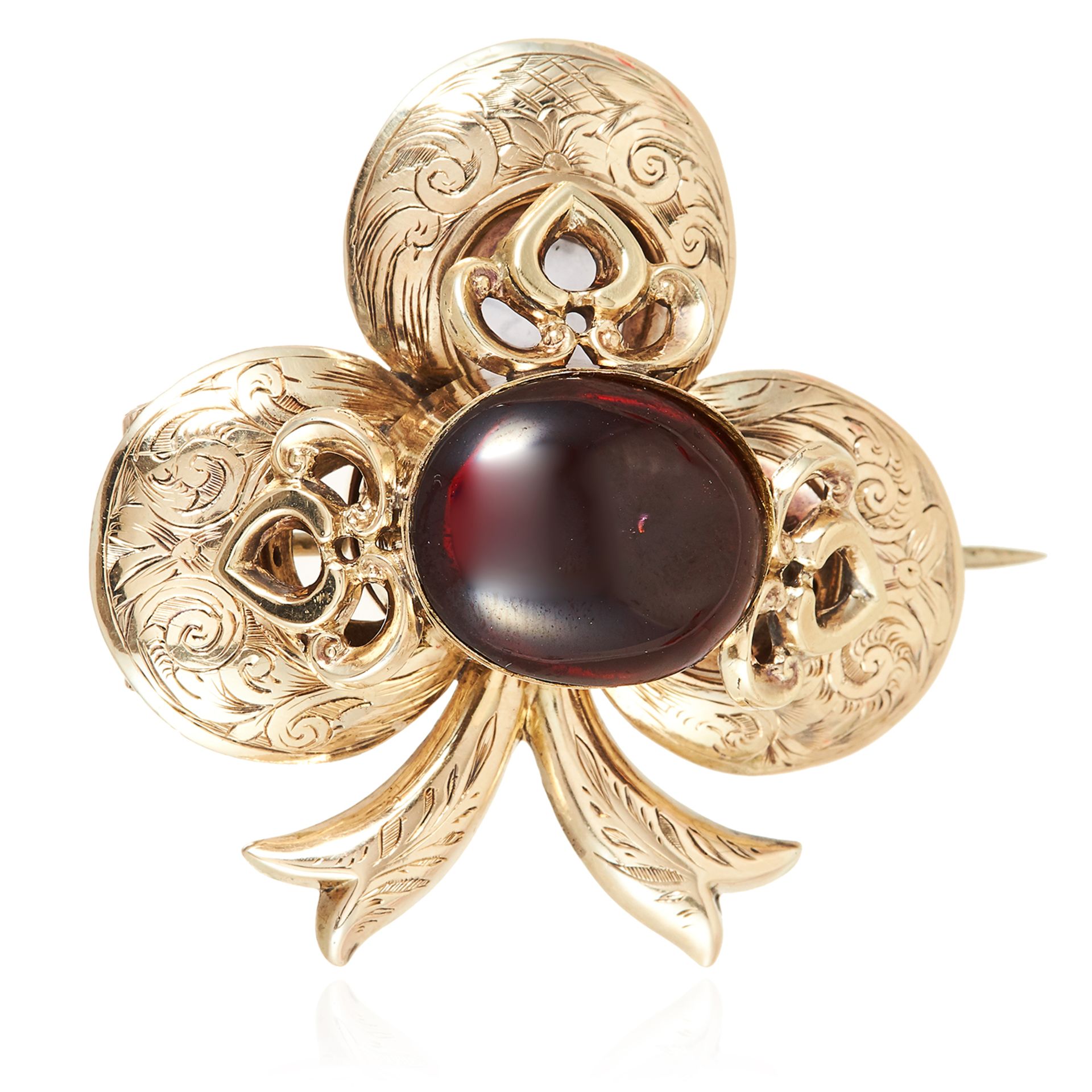 AN ANTIQUE GARNET AND HAIRWORK CLOVER MOURNING BROOCH in high carat yellow gold, the trefoil