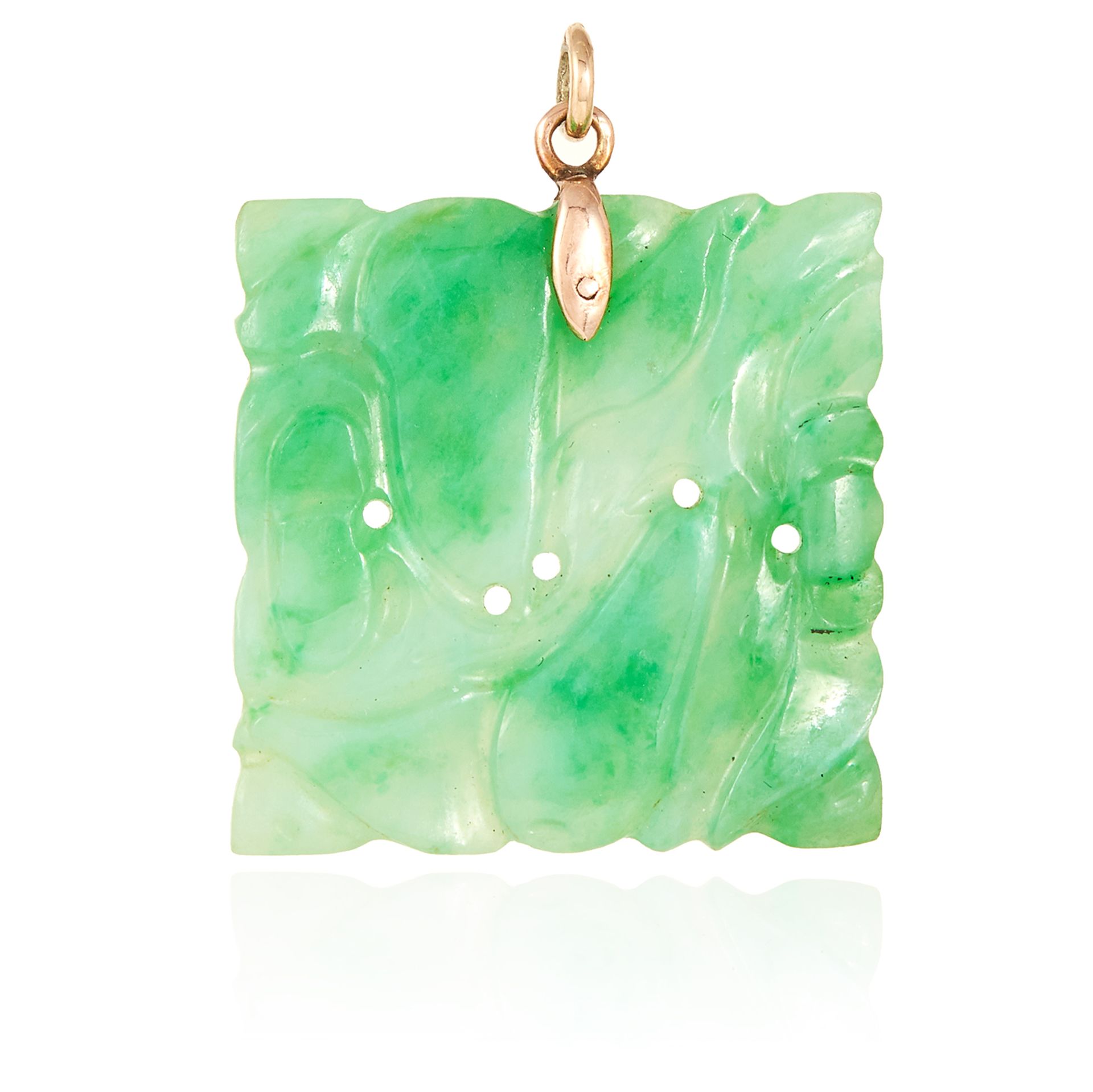 A CHINESE CARVED JADEITE JADE PENDANT in yellow gold, the square carved plaque suspended from a gold