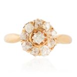 AN ANTIQUE DIAMOND CLUSTER RING, SWEDISH CIRCA 1915 in high carat yellow gold, set with a cluster of