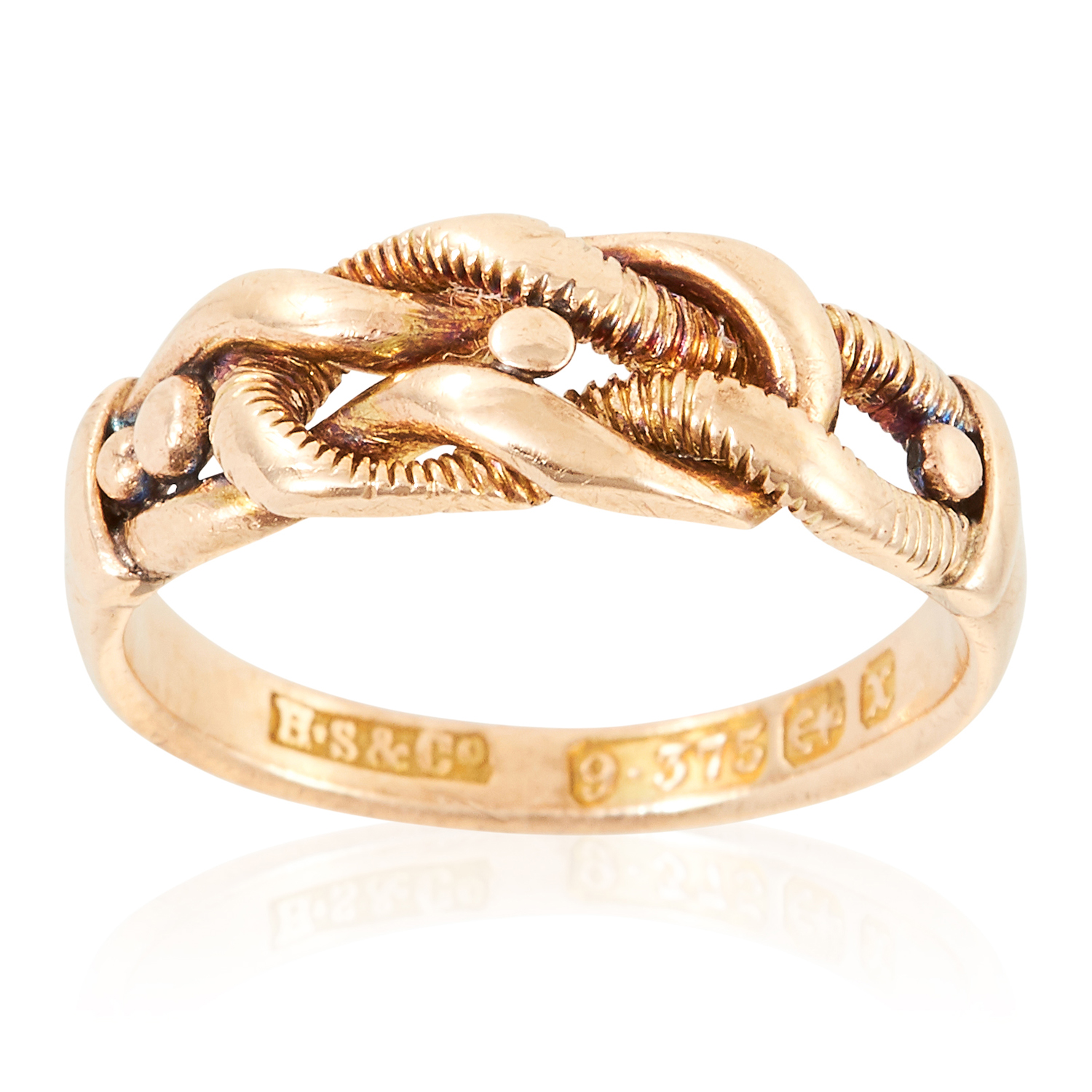 A GOLD KEEPER RING in yellow gold, depicting intertwined ropes, British hallmarks, size L / 5.5, 3.