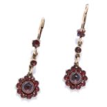 ANTIQUE GARNET DROP EARRINGS in yellow gold, set with rose and cabochon garnets in foliate motif,