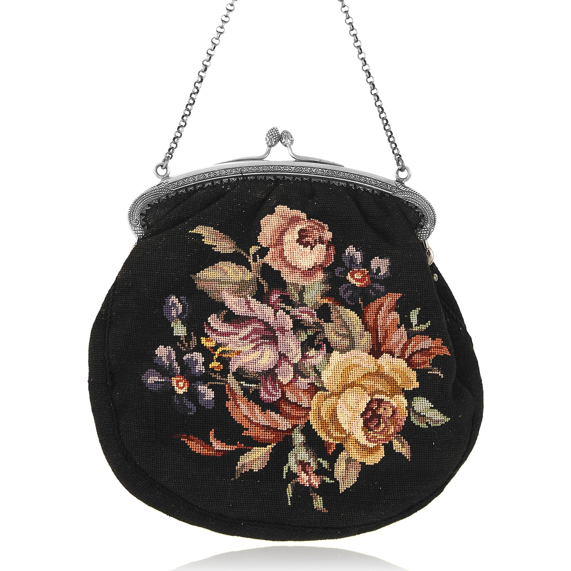 AN ANTIQUE LADIES BAG, 19TH CENTURY in silver, depicting a bouquet of flowers, 144.1g.