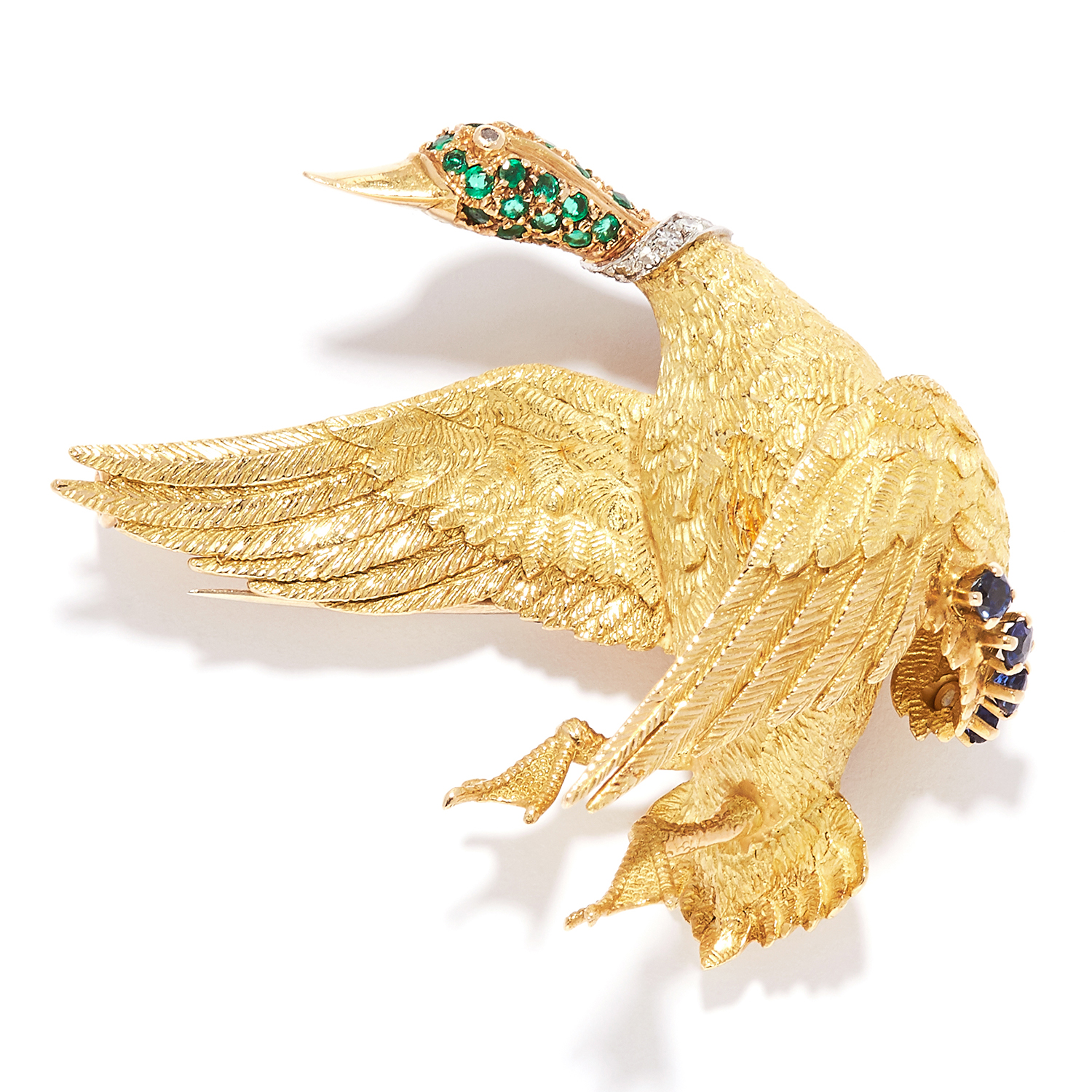 EMERALD, SAPPHIRE AND DIAMOND DUCK BROOCH, GEORGES LENFENT FOR HERMES in 18ct yellow gold, depicting