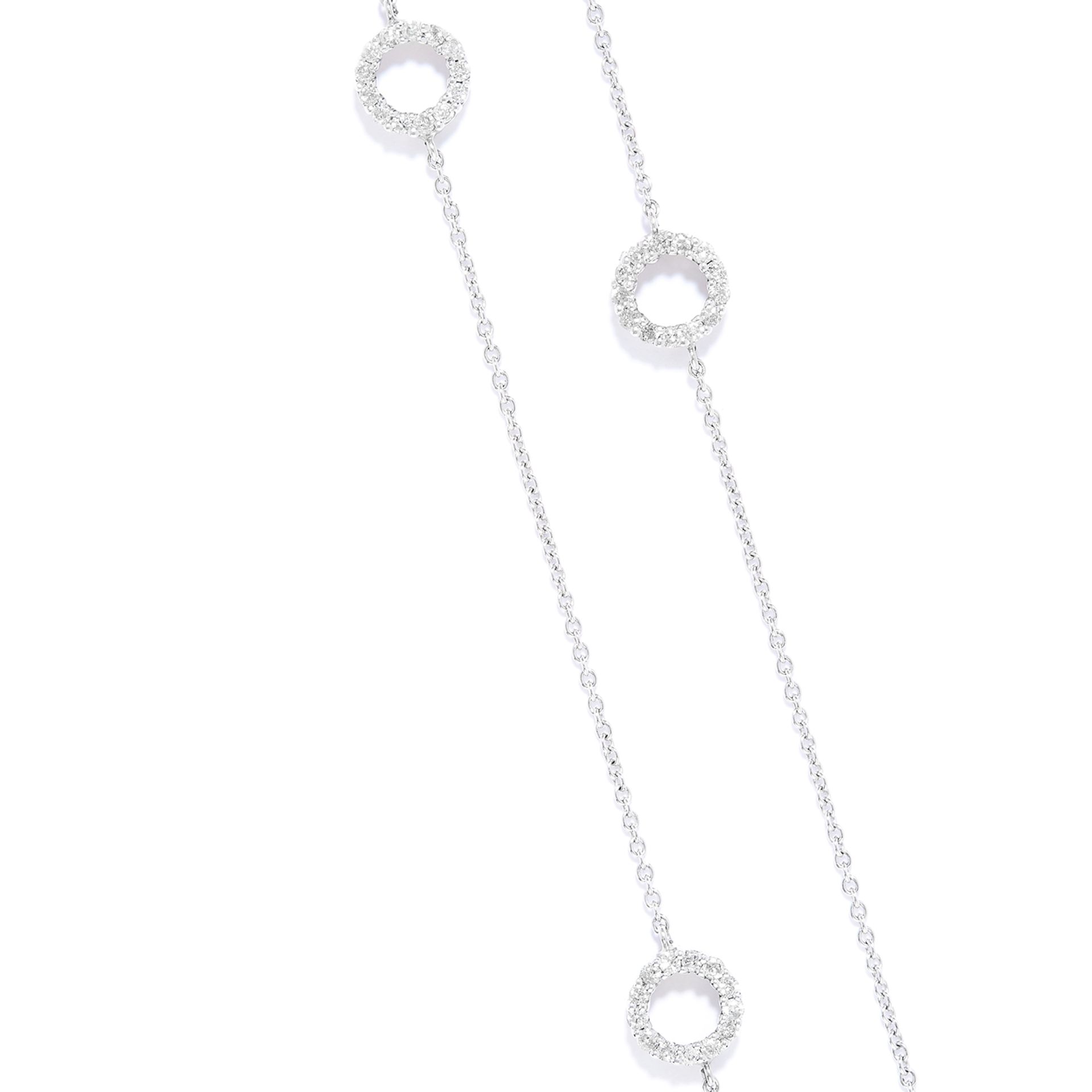 DIAMOND LONGCHAIN NECKLACE in white gold or platinum, comprising of chain and circular links set - Bild 2 aus 2