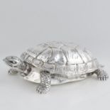 VINTAGE ITALIAN SILVER TURTLE BOX, FASANO OF TURIN, CIRCA 1960 designed as the body of a turtle, its