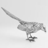 VINTAGE STERLING SILVER MAGPIE PEPPER POT, GARRARD & CO LONDON 1975 modelled as a magpie cast in