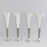 SET OF FOUR STERLING SILVER GOBLETS / CHAMPAGNE FLUTES, CHRISTOPHER LAWRENCE LONDON 1971 the