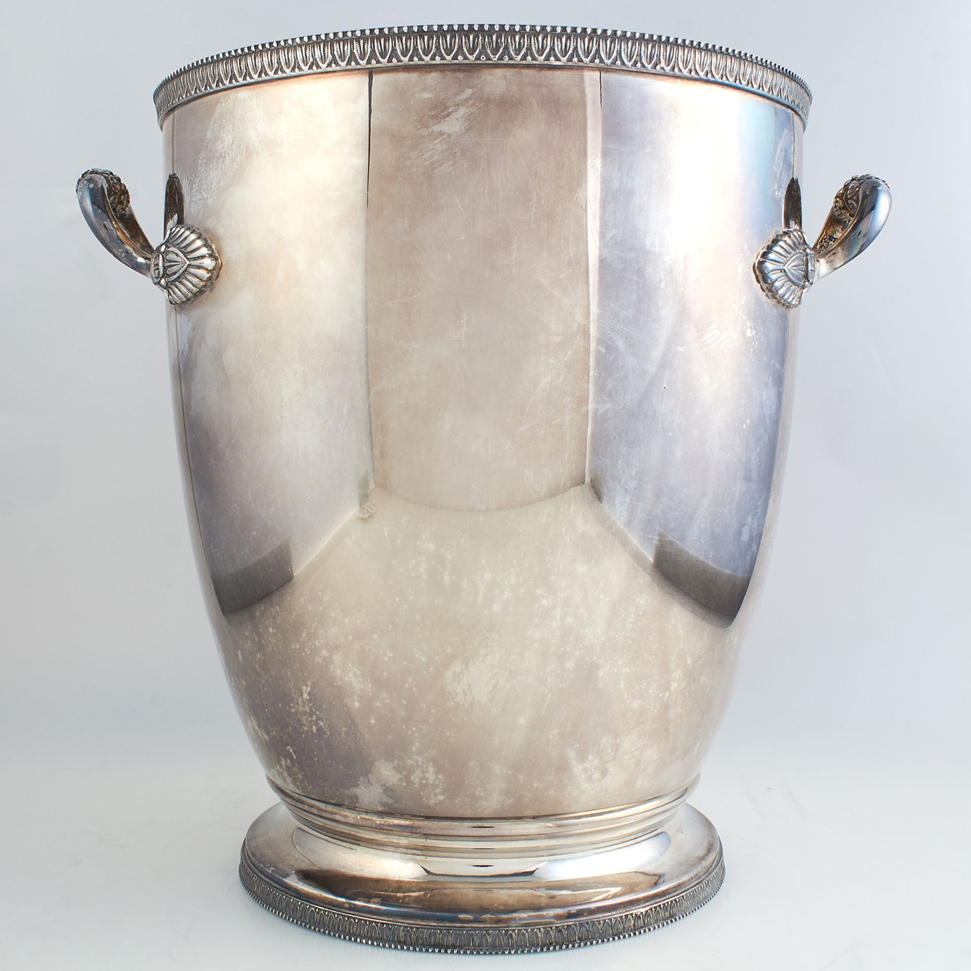 VINTAGE ITALIAN SILVER WINE COOLER BY CALDERONI, CIRCA 1960 the tapering body in plain design,