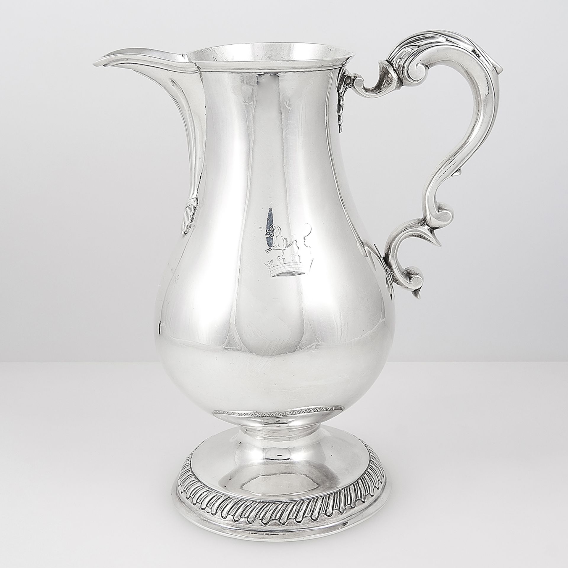 ANTIQUE GEORGE III IRISH STERLING SILVER BEER JUG PROBABLY AMBROSE BOXWELL, DUBLIN 1774 the baluster