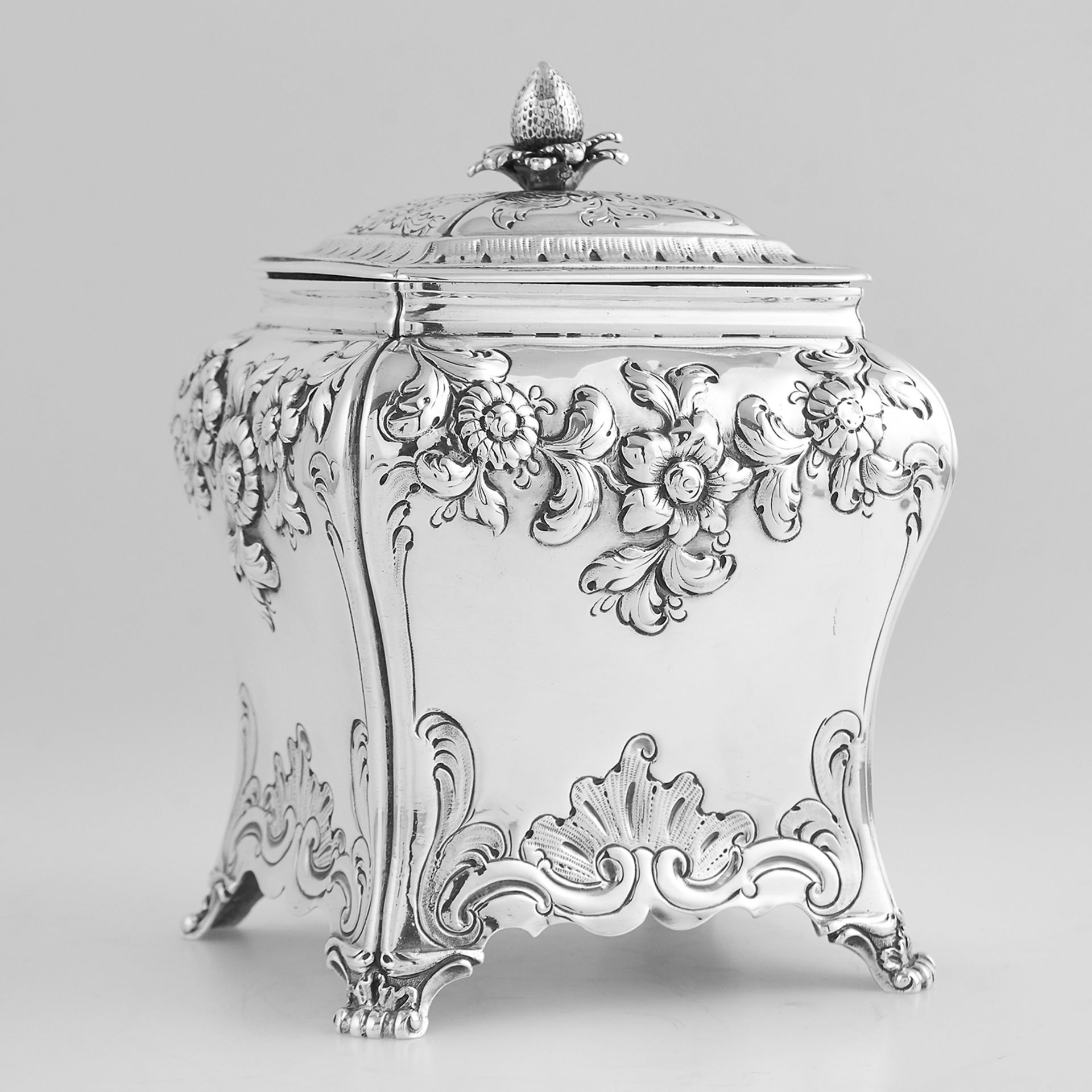ANTIQUE GEORGE III STERLING SILVER SUGAR BOX, PIERRE GILLOIS LONDON 1761 the bevelled rectangular