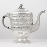 ANTIQUE COLONIAL INDIAN SILVER COFFEE POT, CIRCA 1890 the tapering half fluted body with bands of