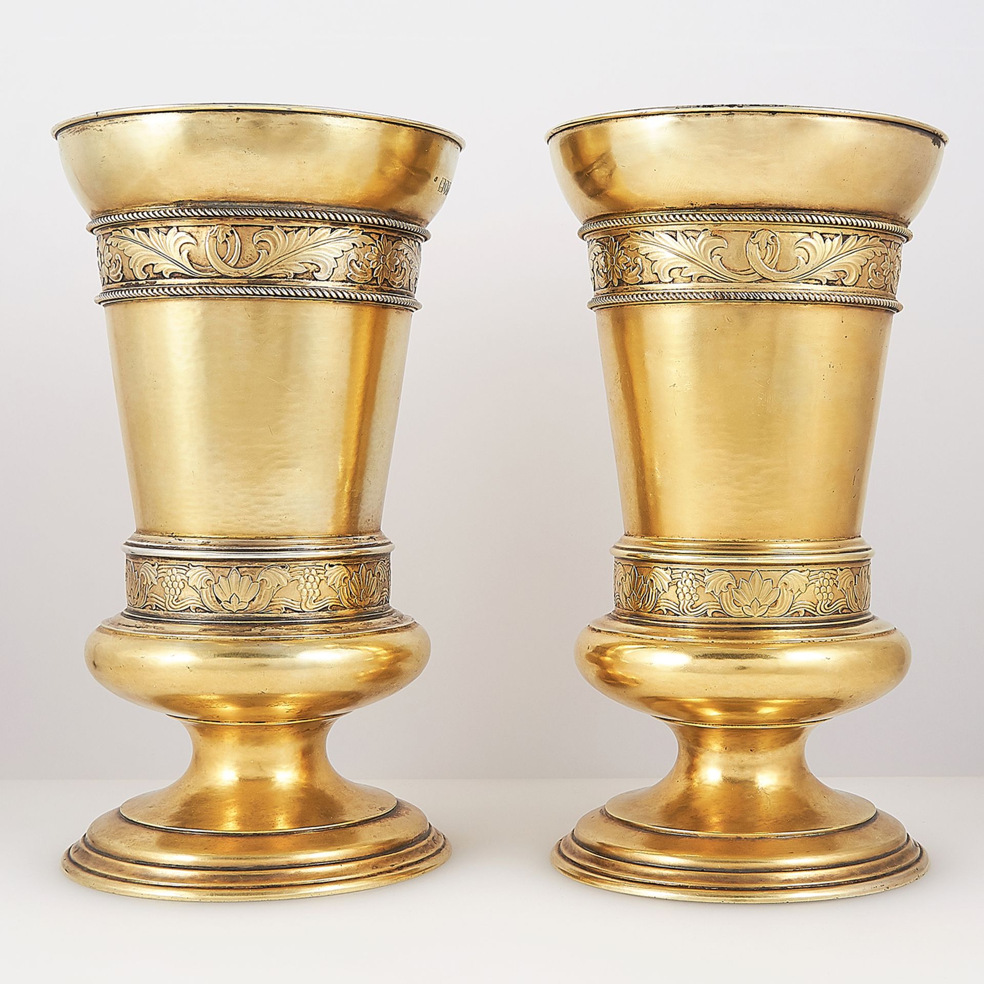 PAIR OF ANTIQUE STERLING SILVER GILT VASES, FREDERICK DENDY WRAY, LONDON 1914 the tapering bodies