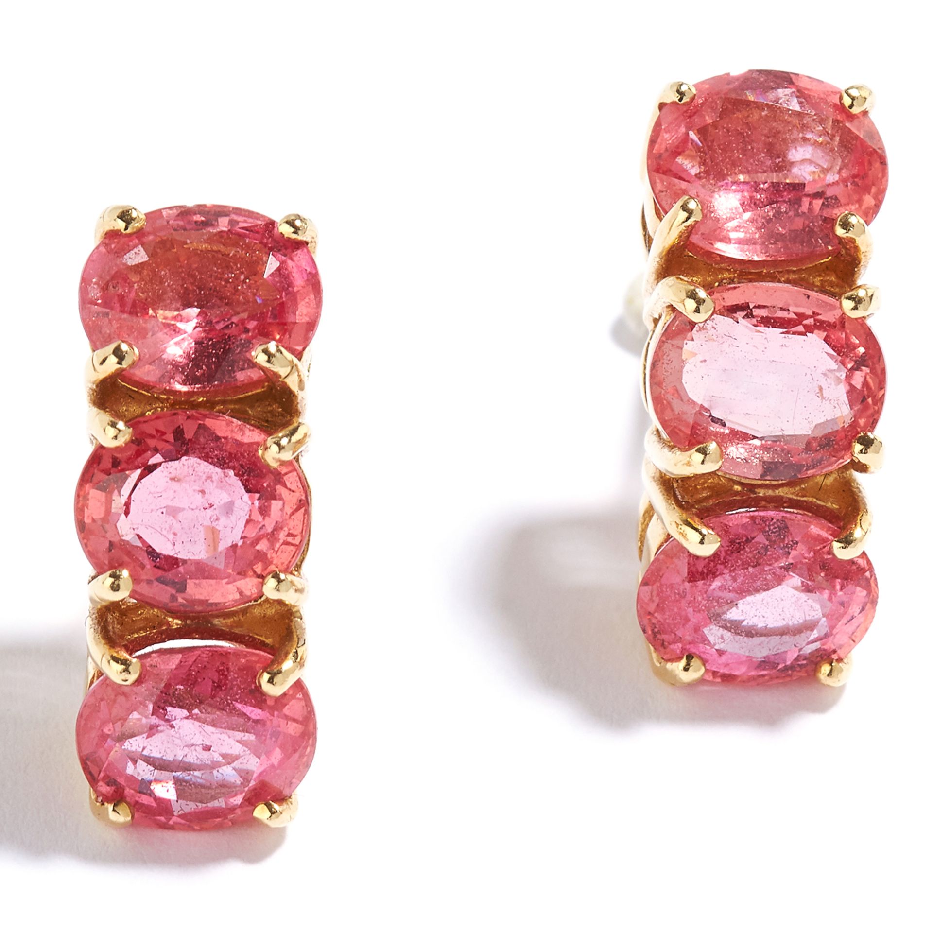 PADPARADSCHA SAPPHIRE EARRINGS in high carat yellow gold, each designed as a quarter hoop set with a