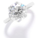 4.03 CARAT SOLITAIRE DIAMOND RING in platinum, set with a round brilliant cut diamond of 4.03