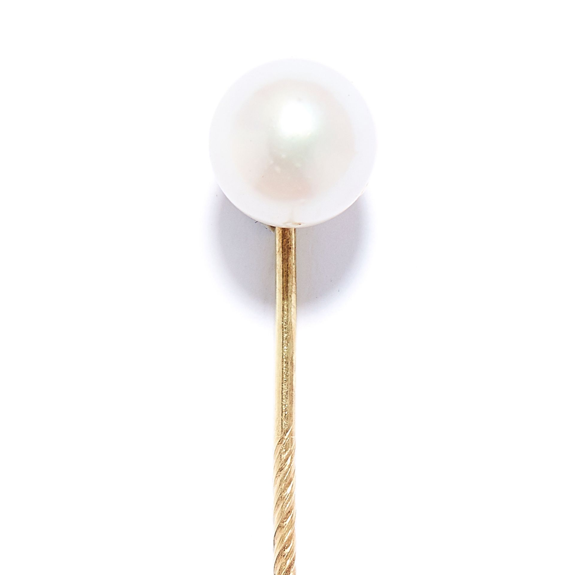 ANTIQUE PEARL TIE PIN in yellow gold, set with a single pearl, unmarked, 4.8cm, 1.3g. - Bild 2 aus 2