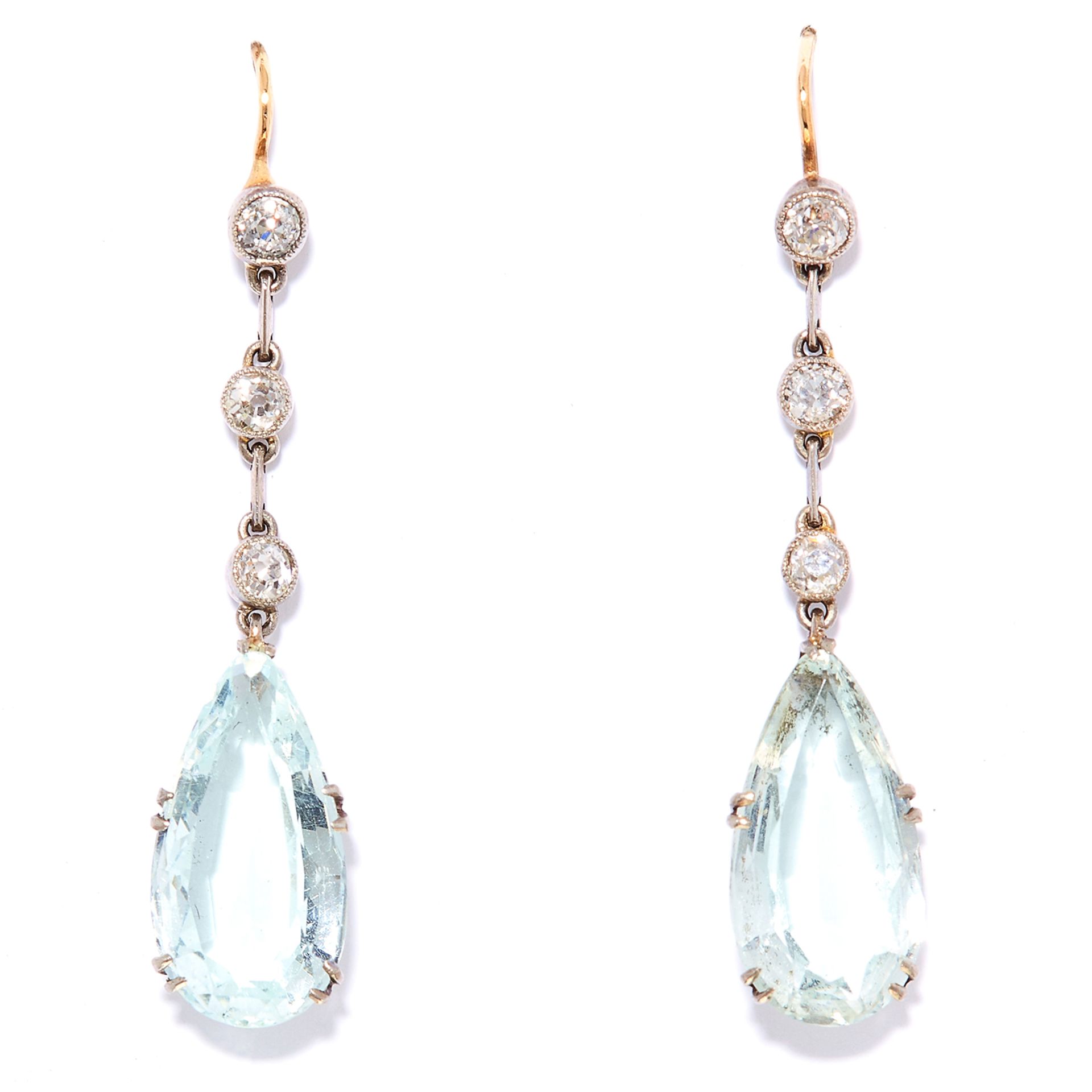 ANTIQUE ART DECO AQUAMARINE AND DIAMOND EARRINGS in gold, each comprising of three old cut