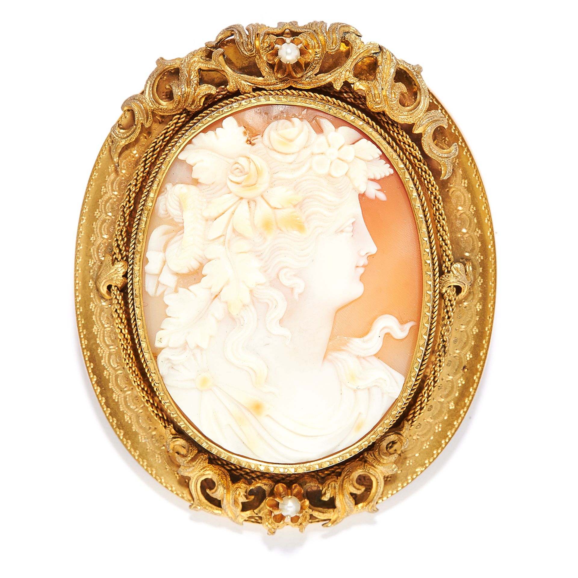 ANTIQUE CARVED CAMEO AND PEARL BROOCH, 19TH CENTURY in high carat yellow gold, set with a carved